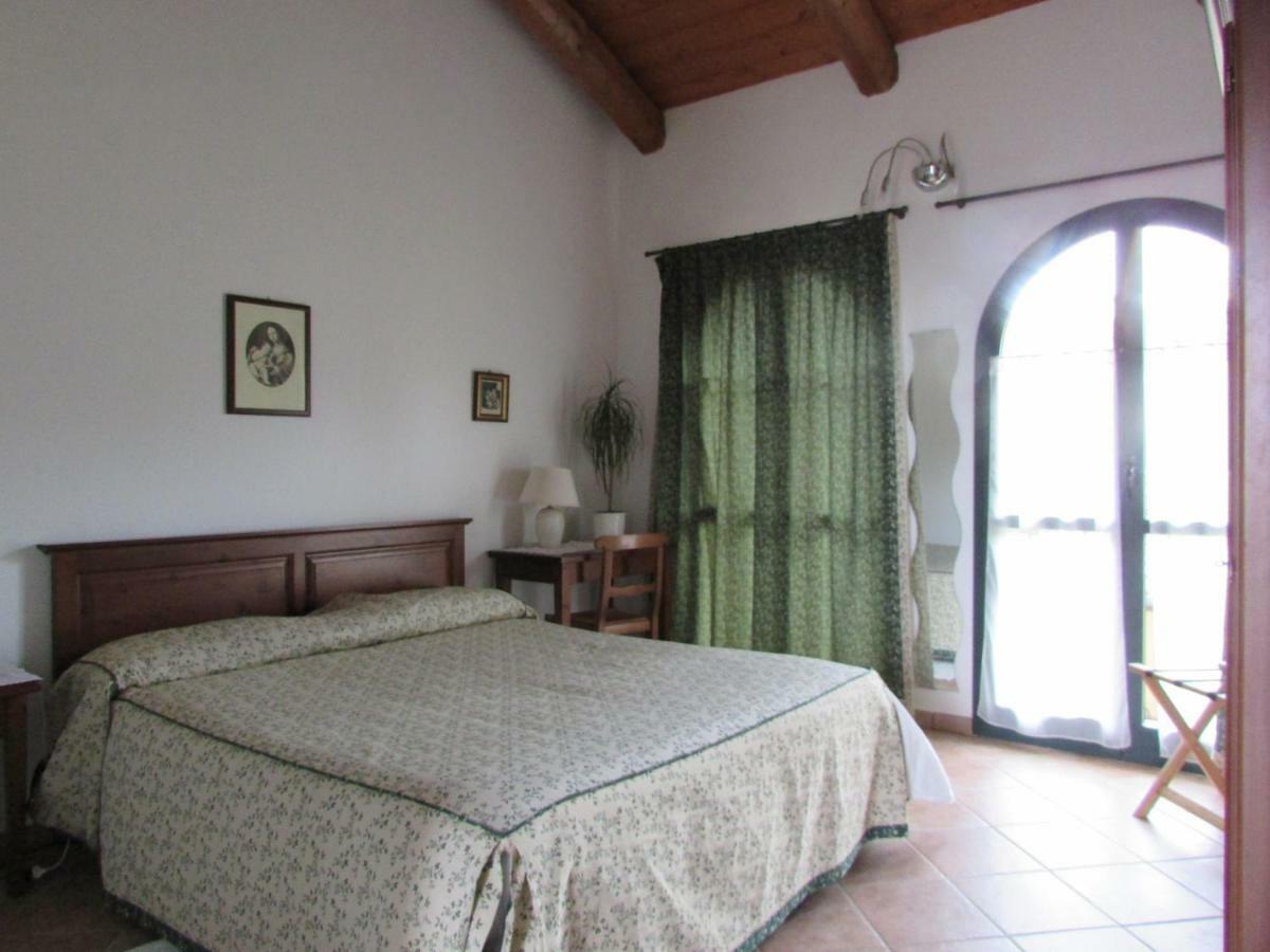 Agriturismo Cascina Barin Roddi Екстериор снимка