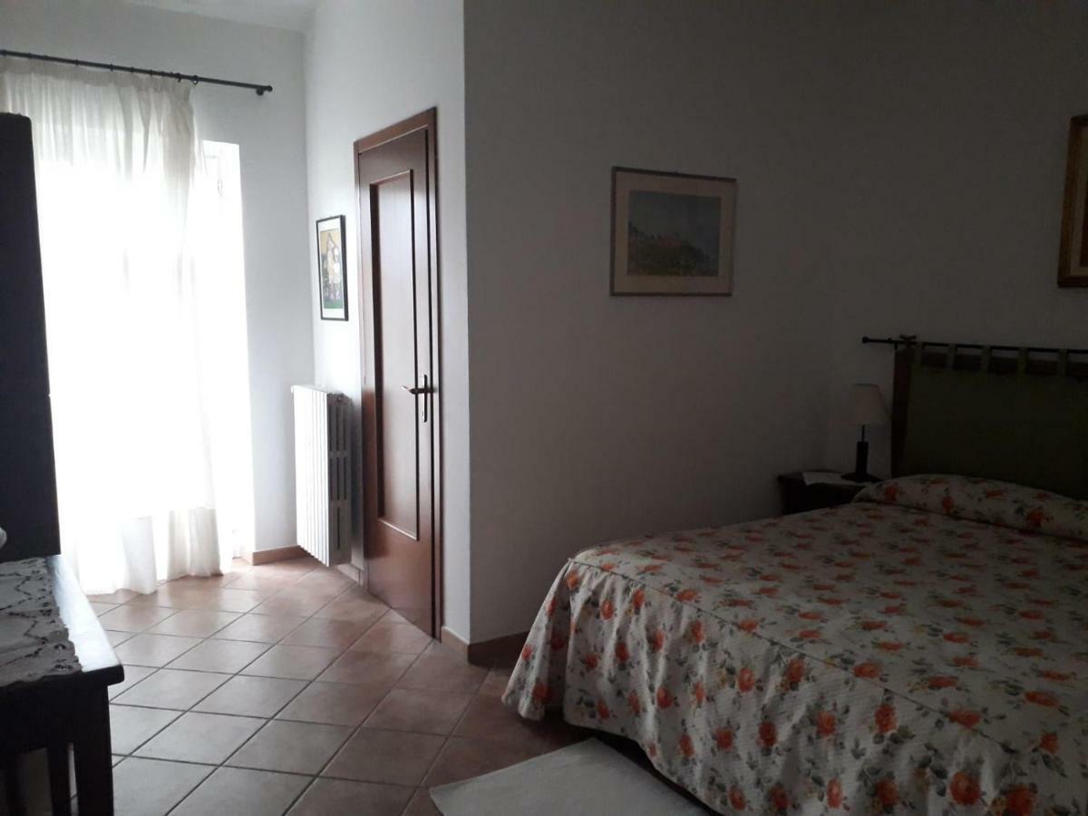 Agriturismo Cascina Barin Roddi Екстериор снимка