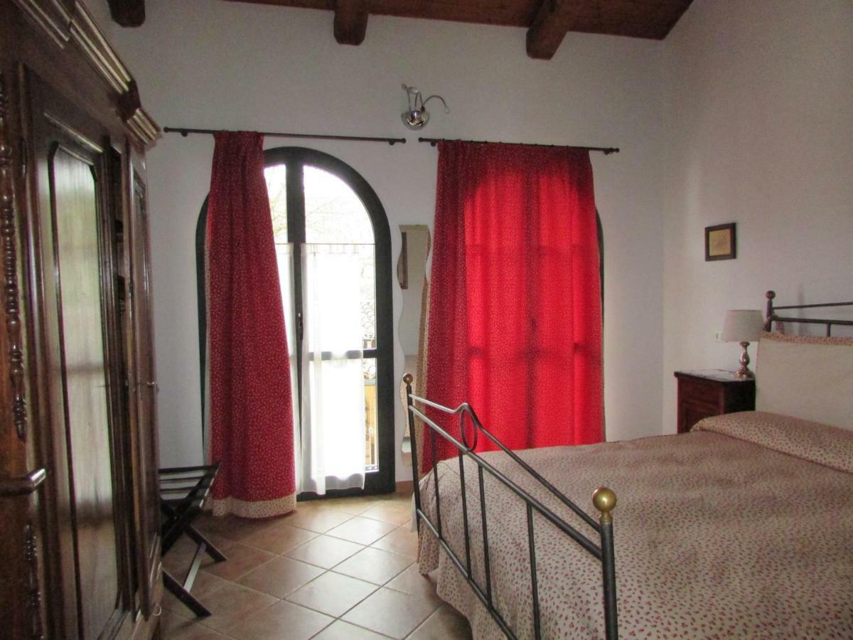 Agriturismo Cascina Barin Roddi Екстериор снимка
