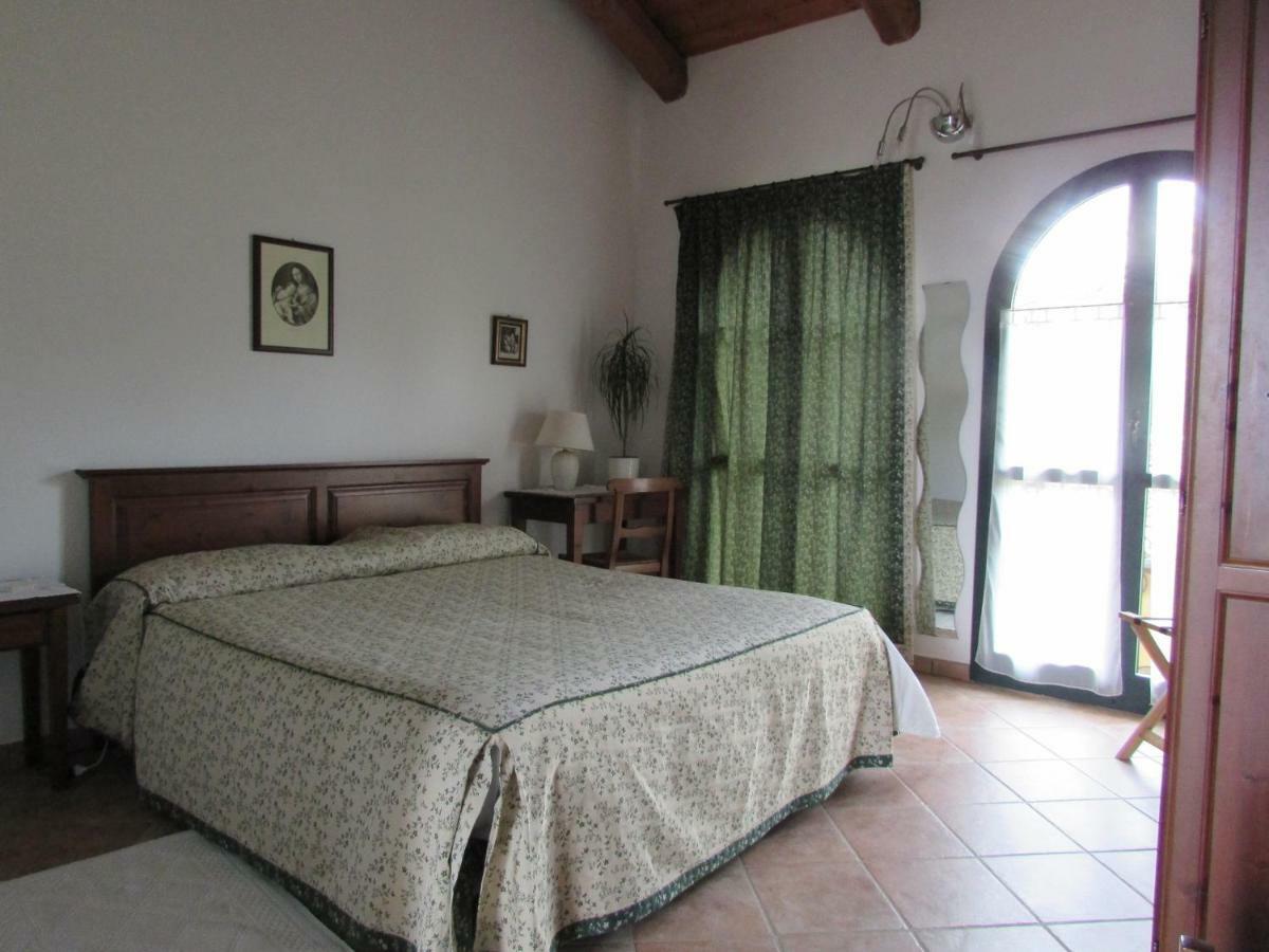 Agriturismo Cascina Barin Roddi Екстериор снимка