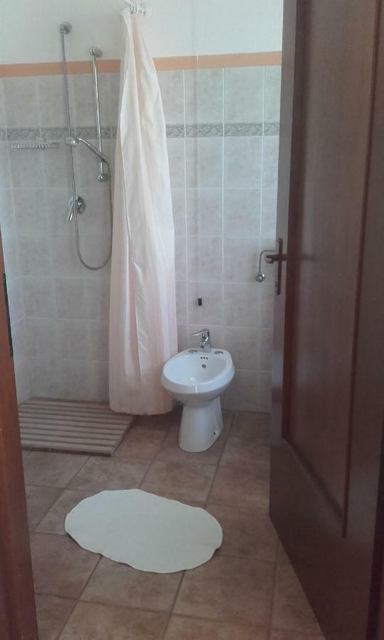 Agriturismo Cascina Barin Roddi Екстериор снимка